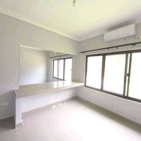 2-bedroom-flat-for-rent-in-ibex-meanwood-big-4