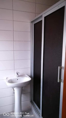 3-bedroom-flat-for-rent-in-chalala-big-6