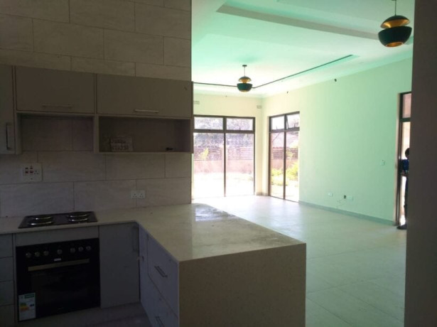 2-bedroom-flat-for-rent-in-ibex-meanwood-big-4