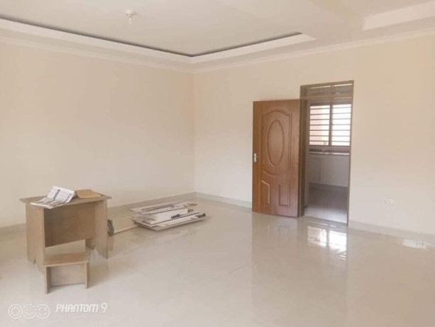 2-bedroom-flat-for-rent-in-chamba-valley-big-4