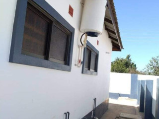 2-bedroom-flat-for-rent-in-chalala