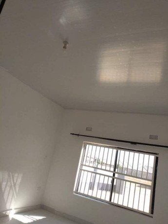 2-bedroom-flat-for-rent-in-chalala-big-5