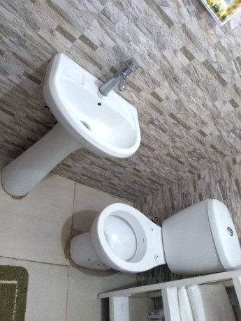 3-bedroom-flat-for-rent-in-lilayi-big-5