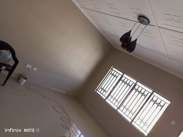 2-bedroom-flat-for-rent-in-chalala-big-9