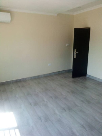 3-bedroom-flats-for-rent-in-meanwood-ibex-big-9