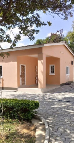 3-bedroom-house-for-rent-in-olympia-big-0