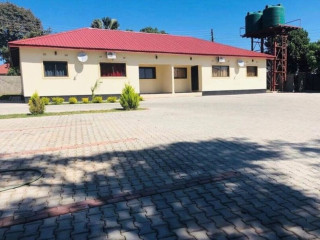 2-bedroom-flat-for-rent-in-ibex-hill