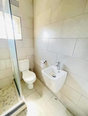 2-bedroom-flat-for-rent-in-phi-big-4