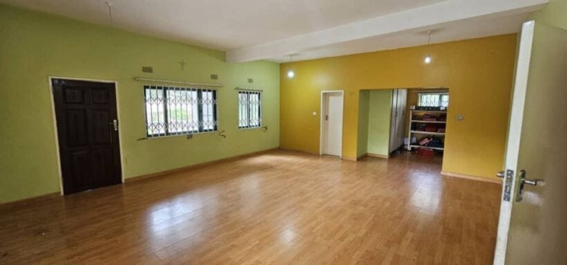4-bedroom-house-for-rent-in-rhodespark-big-8