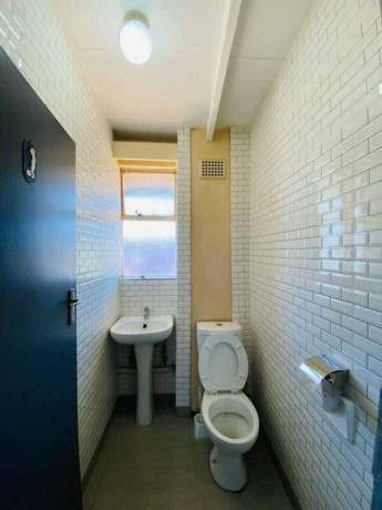 2-bedroom-flat-for-rent-in-rhodes-park-big-3