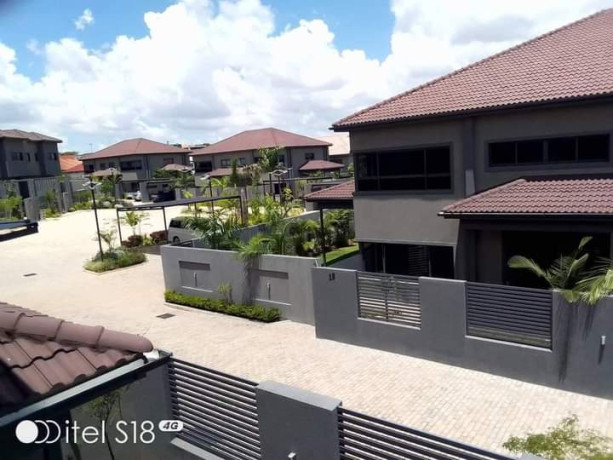 2-bedroom-apartment-for-rent-in-roma-park-big-7