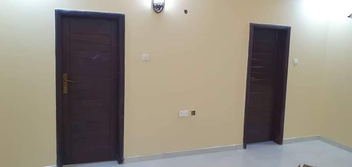 3-bedroom-flat-for-rent-in-chalala-big-1