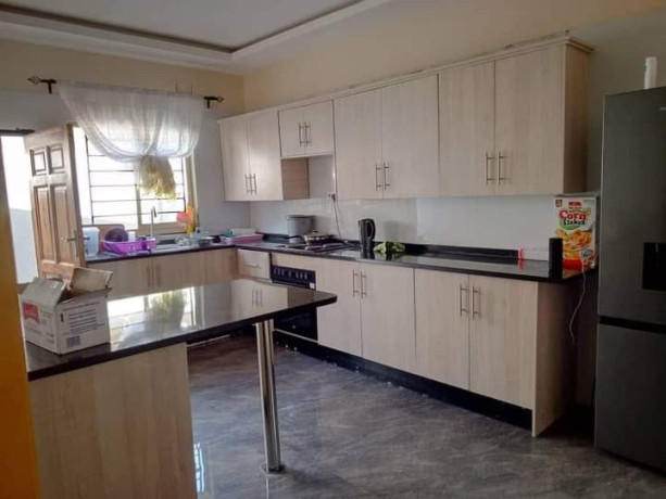 3-bedroom-flat-for-rent-in-chalala-big-3
