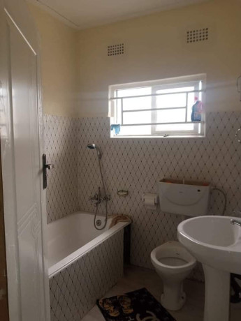 3-bedroom-flat-for-rent-in-lilayi-big-3