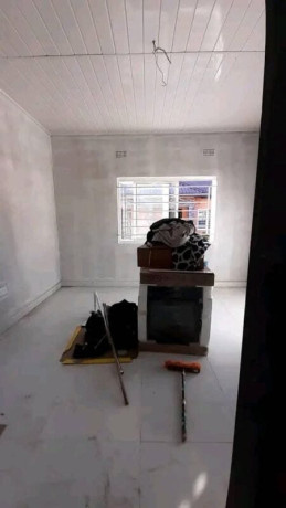 1-bedroom-flat-for-rent-in-ibex-hill-big-5