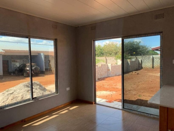 1-bedroom-flat-for-rent-in-lilayi-big-1