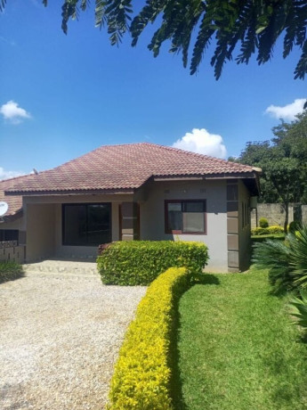 2-bedroom-flat-for-rent-in-roma-park-big-0