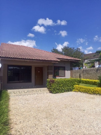 2-bedroom-flat-for-rent-in-roma-park-big-1