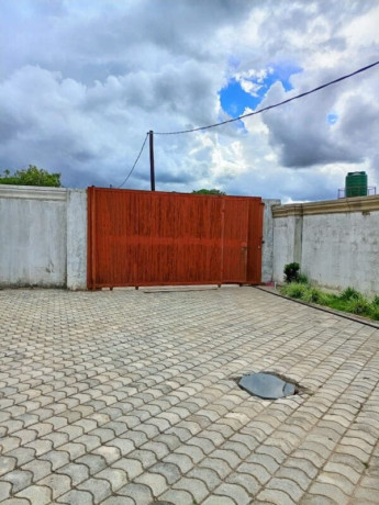 4-bedroom-house-for-rent-in-ibex-hill-big-2