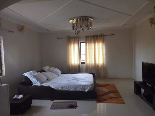 executive-house-for-sale-in-ibex-meanwood-big-6