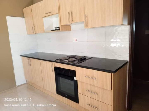 3-bedroom-flat-for-rent-in-new-kasama-big-9
