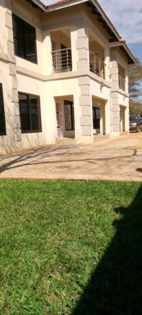 3-bedroom-flat-for-rent-in-ibex-hill-big-2