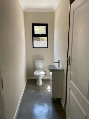 2-bedroom-flat-for-rent-in-roma-big-4