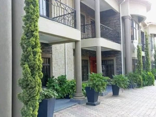 3-bedroom-duplex-for-rent-in-makeni-bonaventure