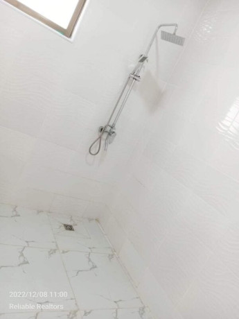2-bedroom-flat-for-rent-in-makeni-big-5