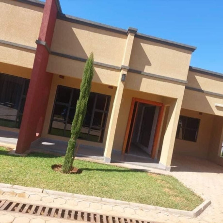 2-bedroom-flat-for-rent-in-makeni-big-9