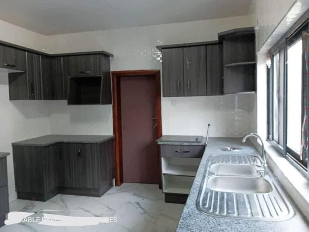 3-bedroom-flat-for-rent-in-makeni-big-3