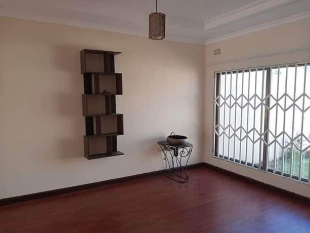 3-bedroom-flat-for-rent-in-makeni-big-8