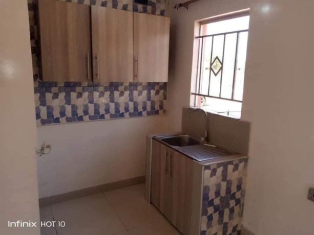 1-bedroom-flat-for-rent-in-chalala-big-5