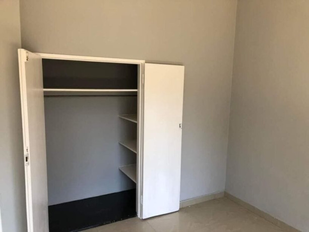 3-bedroom-house-for-rent-in-avondale-big-5