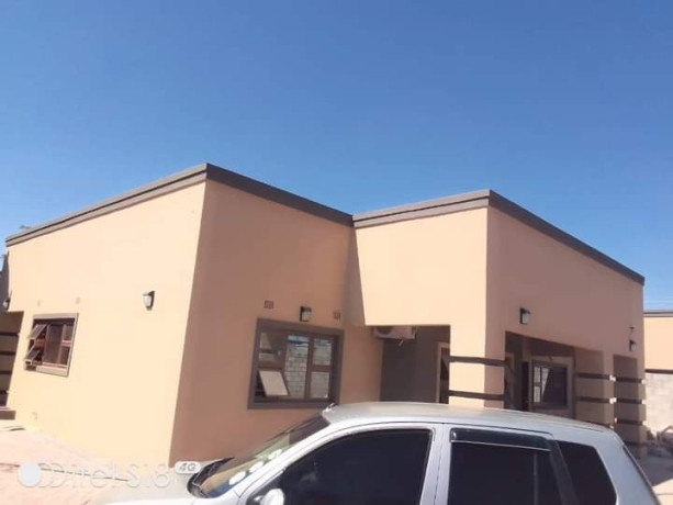 3-bedroom-flat-for-rent-in-chalala-big-2