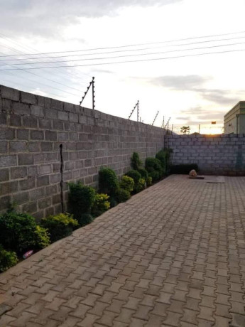 neat-and-spacious-3-bedroom-apartment-for-rent-in-chalala-big-0