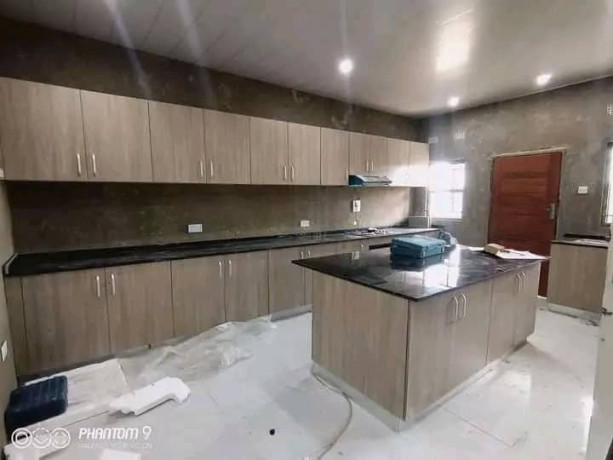 recently-built-3-bedroom-house-with-exciting-features-big-3