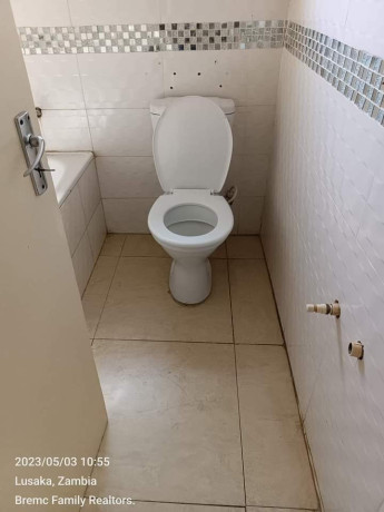 2-bedroom-flat-for-rent-in-chalala-big-2