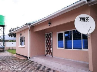 3-bedroom-flat-for-rent-in-waterfalls