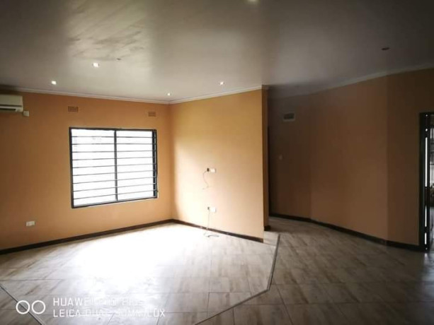 3-bedroom-flat-for-rent-in-makeni-big-9