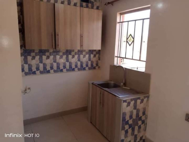 1-bedroom-flat-for-rent-in-chalala-big-2