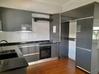 3-bedroom-flat-for-rent-in-olympia