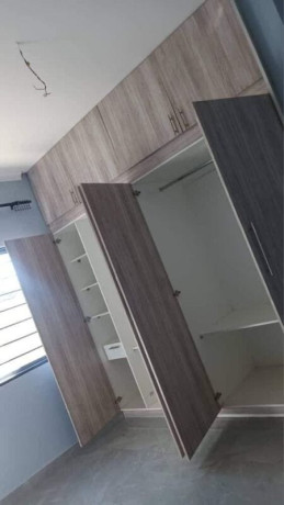 3-bedroom-flat-for-rent-in-chalala-big-4