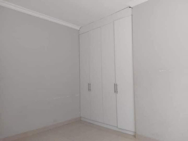 3-bedroom-flat-for-rent-in-chalala-big-3