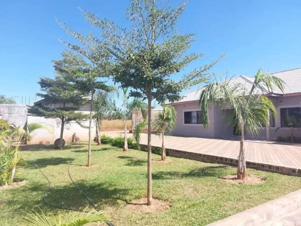 3-bedroom-flat-for-rent-in-chalala-big-1