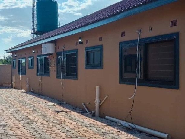 2-bedroom-flat-for-rent-in-chalala-big-6