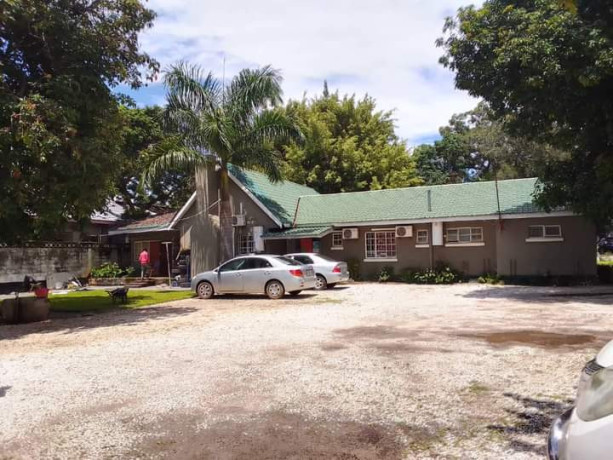 beautiful-3-bedroom-house-for-rent-in-rhodes-park-big-1