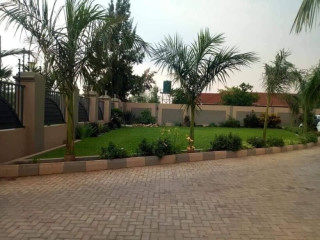 2-bedroom-double-storey-house-for-rent-in-meanwood-ibex