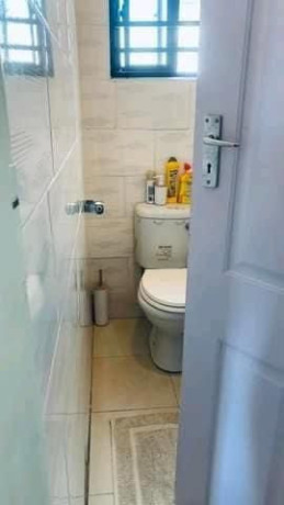 2-bedroom-flat-for-rent-in-meanwood-ibex-big-1