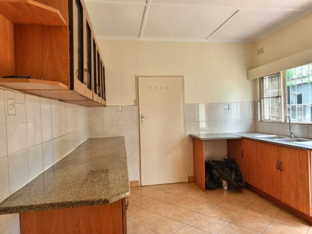 3-bedroom-standalone-house-in-kabulonga-big-7